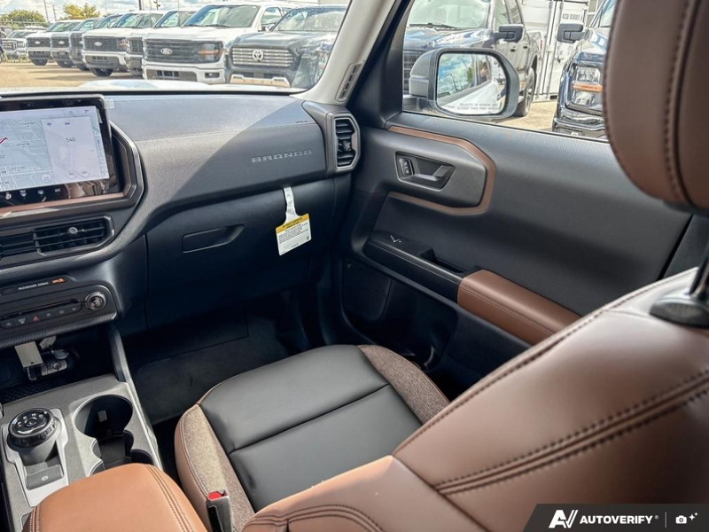 USED 2026 Ford Bronco Sport Outer Banks Sasquatch - Space White Metallic Exterior / EBONY/ROAST, PREMIUM TRIMMED HTD FRONT BUCKET SEATS Interior - $41,955 - Stock #EP4757 - VIN 3FMCR9CN8TRE50316 - Photo 25