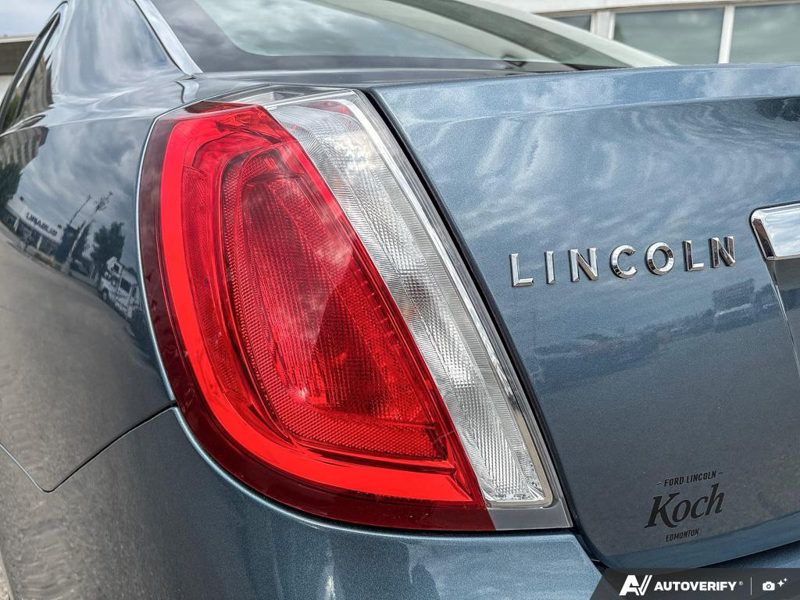 USED 2010 Lincoln MKS BASE - Blue Exterior / UNKNOWN Interior - $17,998 - Stock #EP4728 - VIN 1LNHL9FTXAG614672 - Photo 11