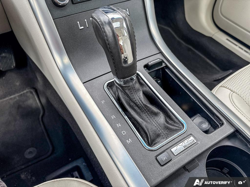 USED 2010 Lincoln MKS BASE - Blue Exterior / UNKNOWN Interior - $17,998 - Stock #EP4728 - VIN 1LNHL9FTXAG614672 - Photo 18