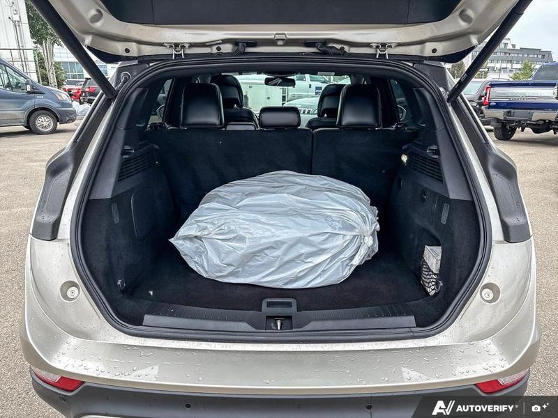 USED 2015 Lincoln MKC Reserve - Beige Exterior / UNKNOWN Interior - $20,988 - Stock #E50831A - VIN 5LMCJ2A99FUJ13961 - Photo 12