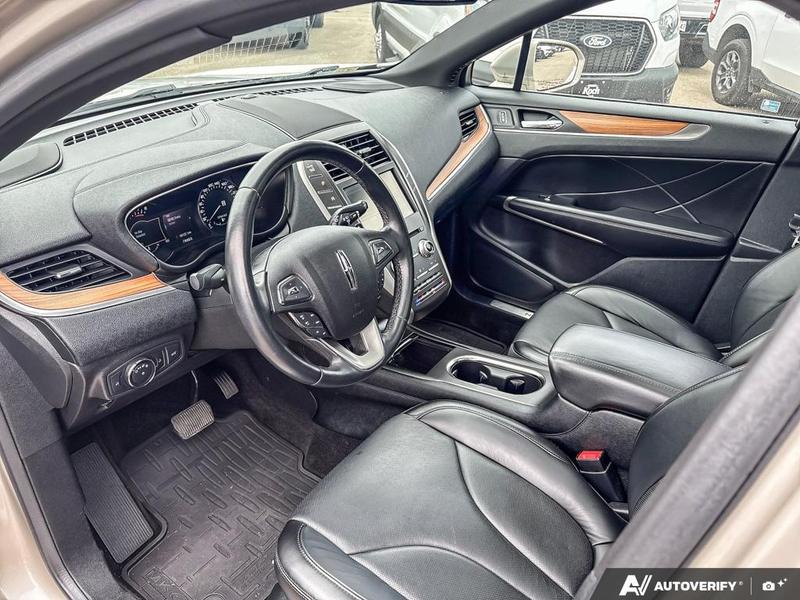 USED 2015 Lincoln MKC Reserve - Beige Exterior / UNKNOWN Interior - $20,988 - Stock #E50831A - VIN 5LMCJ2A99FUJ13961 - Photo 13