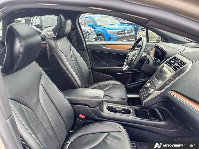USED 2015 Lincoln MKC Reserve - Beige Exterior / UNKNOWN Interior - $20,988 - Stock #E50831A - VIN 5LMCJ2A99FUJ13961 - Photo 22