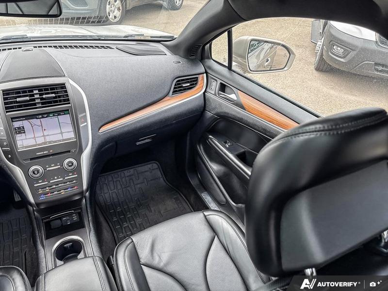 USED 2015 Lincoln MKC Reserve - Beige Exterior / UNKNOWN Interior - $20,988 - Stock #E50831A - VIN 5LMCJ2A99FUJ13961 - Photo 25