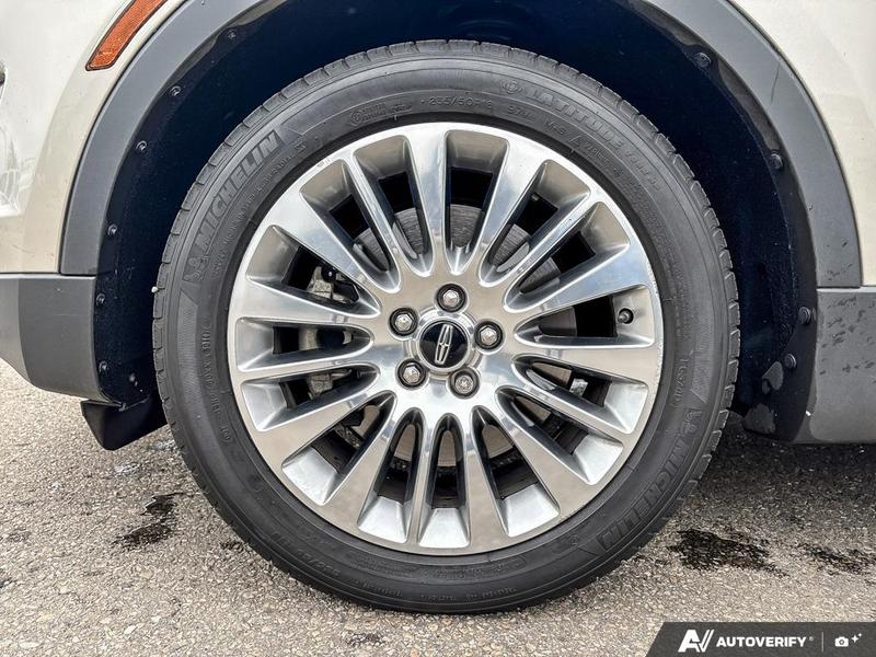 USED 2015 Lincoln MKC Reserve - Beige Exterior / UNKNOWN Interior - $20,988 - Stock #E50831A - VIN 5LMCJ2A99FUJ13961 - Photo 6