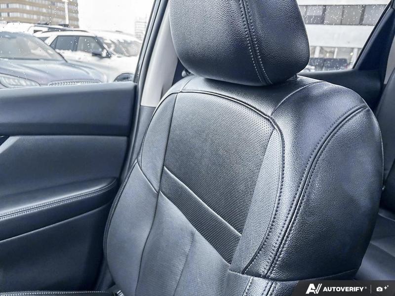 USED 2017 Nissan Rogue SL Platinum - Black Exterior - $19,950 - Stock #E50046B - VIN 5N1AT2MV1HC870147 - Photo 20