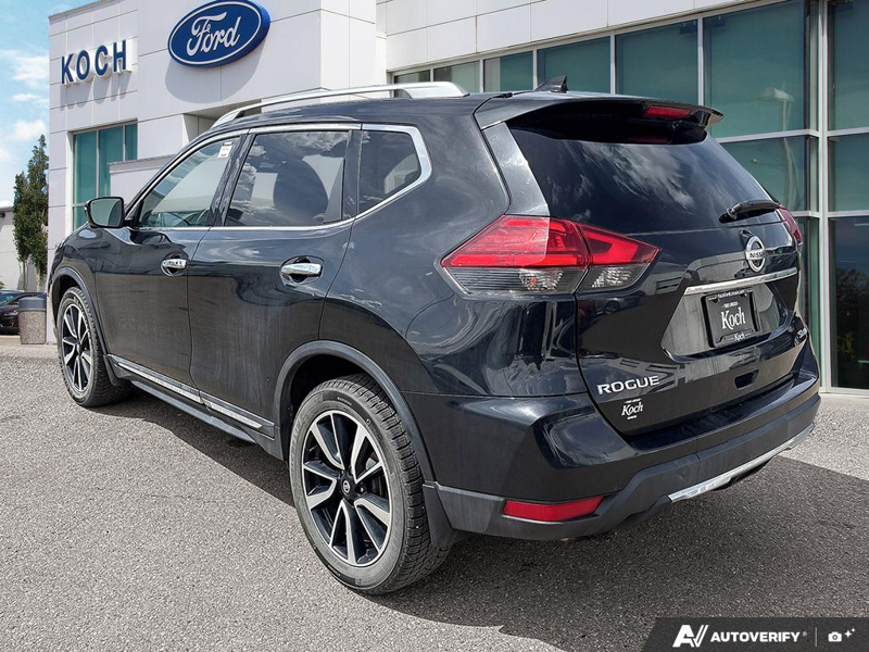 USED 2017 Nissan Rogue SL Platinum - Black Exterior - $19,976 - Stock #E50046B - VIN 5N1AT2MV1HC870147 - Photo 4