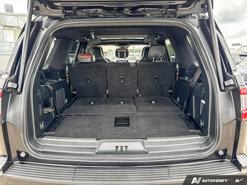 USED 2020 Lincoln Navigator Reserve - Infinite Black Metallic Exterior / EBONY/RUSSET Interior - $53,942 - Stock #E60140A - VIN 5LMJJ2LT4LEL14768 - Photo 12