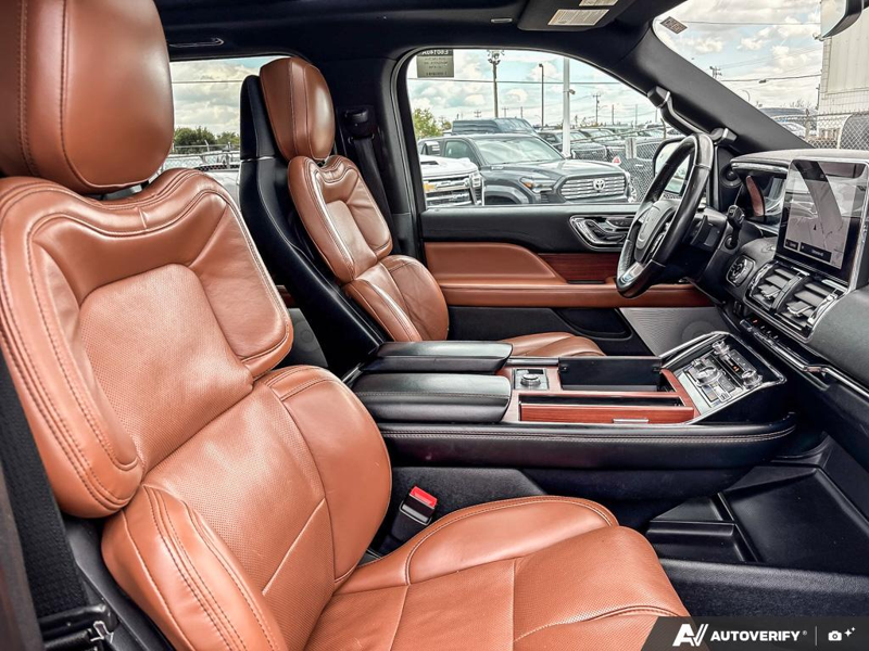 USED 2020 Lincoln Navigator Reserve - Infinite Black Metallic Exterior / EBONY/RUSSET Interior - $52,982 - Stock #E60140A - VIN 5LMJJ2LT4LEL14768 - Photo 22