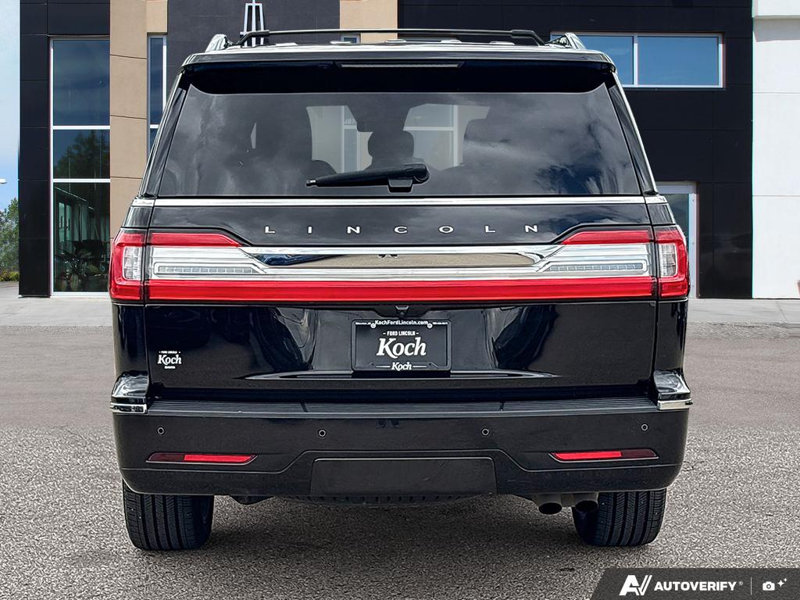 USED 2020 Lincoln Navigator Reserve - Infinite Black Metallic Exterior / EBONY/RUSSET Interior - $53,942 - Stock #E60140A - VIN 5LMJJ2LT4LEL14768 - Photo 5
