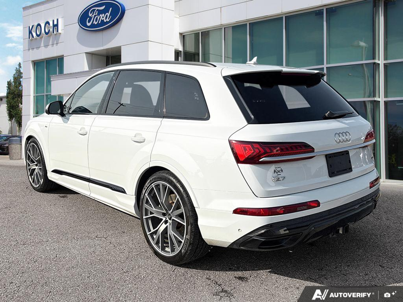 USED 2021 Audi Q7 Technik 55 TFSI quattro - White Exterior - $38,976 - Stock #E60245A - VIN WA1WXAF74MD041093 - Photo 4