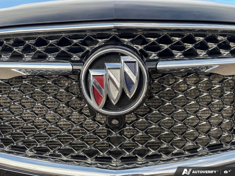 USED 2021 Buick Enclave Avenir - Black Exterior - $37,998 - Stock #E60617A - VIN 5GAEVCKWXMJ121047 - Photo 9