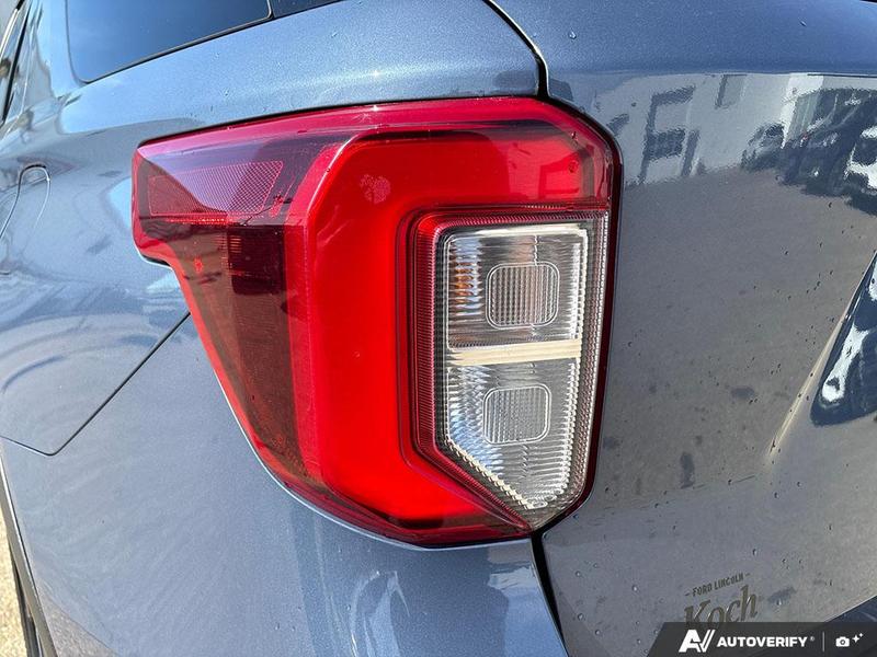 USED 2021 Ford Explorer ST - Infinite Blue Metallic Tinted Clearcoat Exterior - $38,950 - Stock #E60098A - VIN 1FM5K8GC1MGB08957 - Photo 11