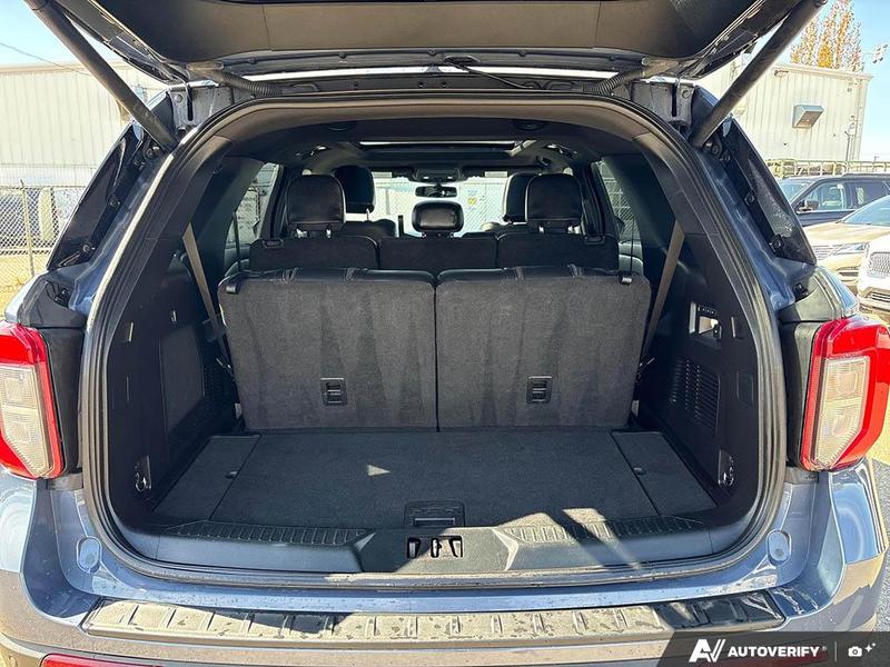 USED 2021 Ford Explorer ST - Infinite Blue Metallic Tinted Clearcoat Exterior - $38,950 - Stock #E60098A - VIN 1FM5K8GC1MGB08957 - Photo 12