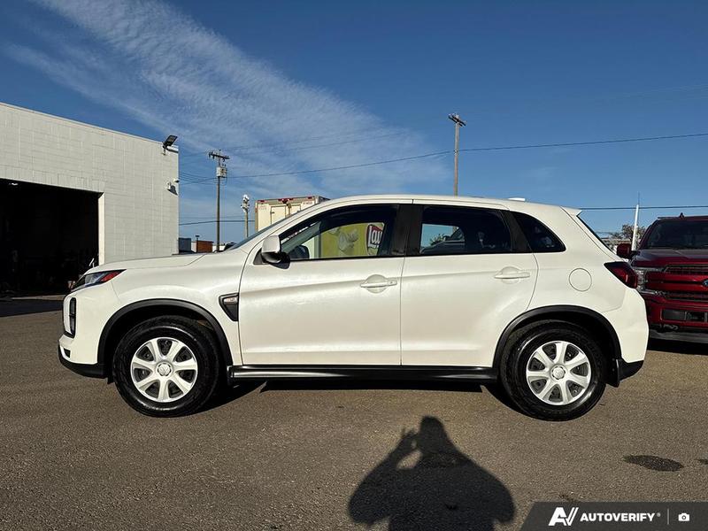 USED 2021 Mitsubishi RVR ES - White Exterior - $21,993 - Stock #E50994A - VIN JA4AHUAU7MU601002 - Photo 3