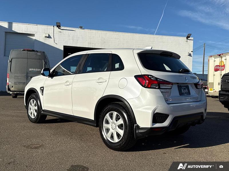 USED 2021 Mitsubishi RVR ES - White Exterior - $21,993 - Stock #E50994A - VIN JA4AHUAU7MU601002 - Photo 4