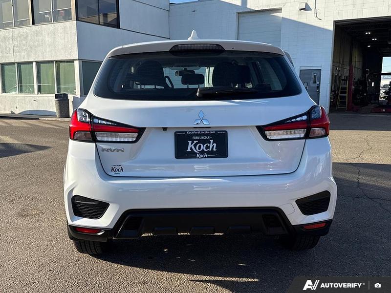 USED 2021 Mitsubishi RVR ES - White Exterior - $21,993 - Stock #E50994A - VIN JA4AHUAU7MU601002 - Photo 5