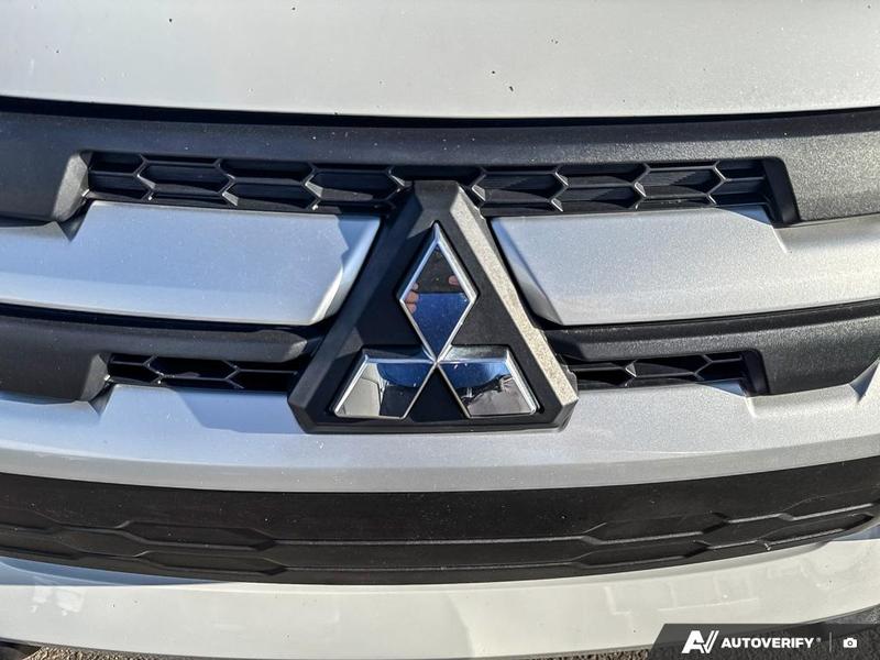 USED 2021 Mitsubishi RVR ES - White Exterior - $21,993 - Stock #E50994A - VIN JA4AHUAU7MU601002 - Photo 9