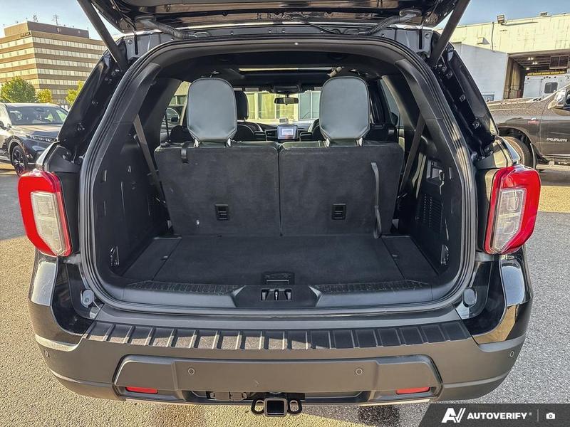 USED 2022 Ford Explorer Timberline - Agate Black Exterior / EBONY BLACK ACTIVEX Interior - $35,984 - Stock #E50138A - VIN 1FMSK8JH1NGB60517 - Photo 12