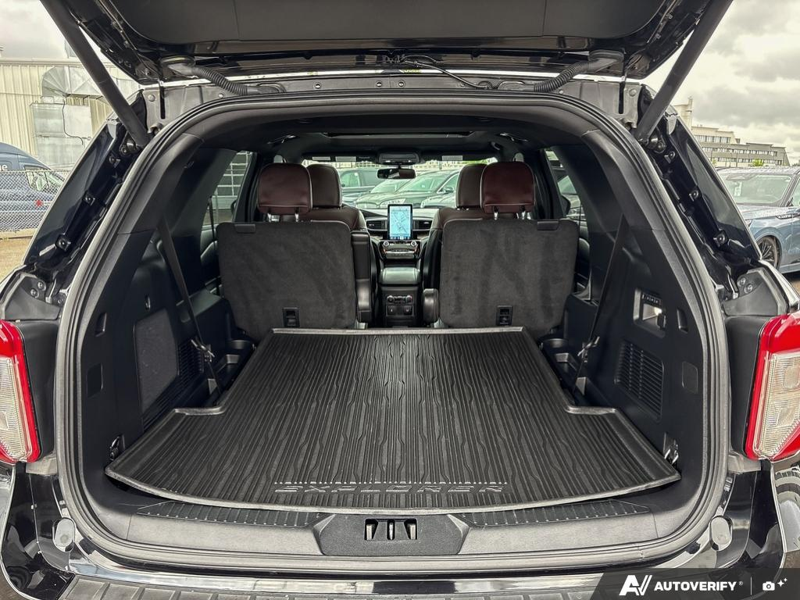 USED 2022 Ford Explorer Platinum - Agate Black Exterior / EBONY LEATHER-TRIM Interior - $40,976 - Stock #E60373A - VIN 1FM5K8HC0NGB13292 - Photo 12