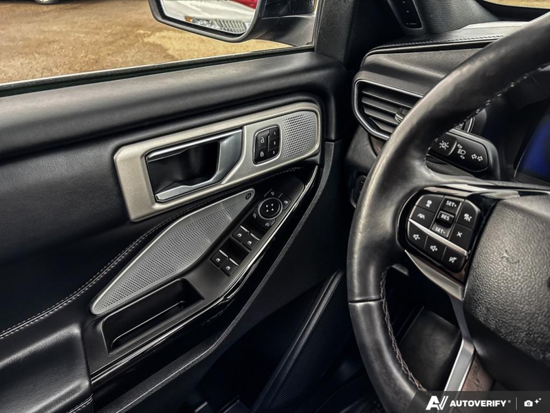 USED 2022 Ford Explorer Platinum - Agate Black Exterior / EBONY LEATHER-TRIM Interior - $40,976 - Stock #E60373A - VIN 1FM5K8HC0NGB13292 - Photo 17