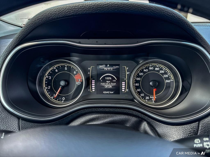 USED 2022 Jeep Cherokee Sport - Gray Exterior - $27,908 - Stock #E50109B - VIN 1C4PJMAB7ND538892 - Photo 15
