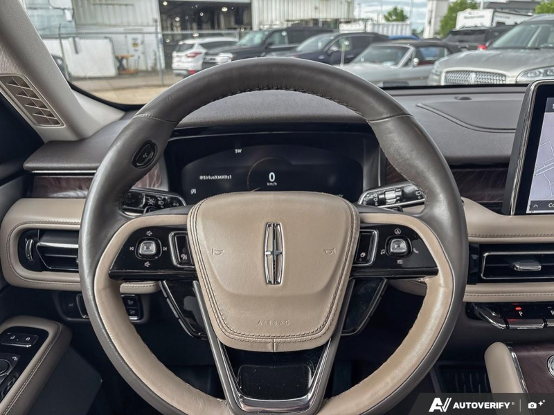 USED 2022 Lincoln Aviator Reserve - Gilded Green Exterior - $50,963 - Stock #E60568A - VIN 5LM5J7XC5NGL15427 - Photo 14