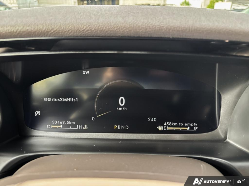 USED 2022 Lincoln Aviator Reserve - Gilded Green Exterior - $50,963 - Stock #E60568A - VIN 5LM5J7XC5NGL15427 - Photo 15
