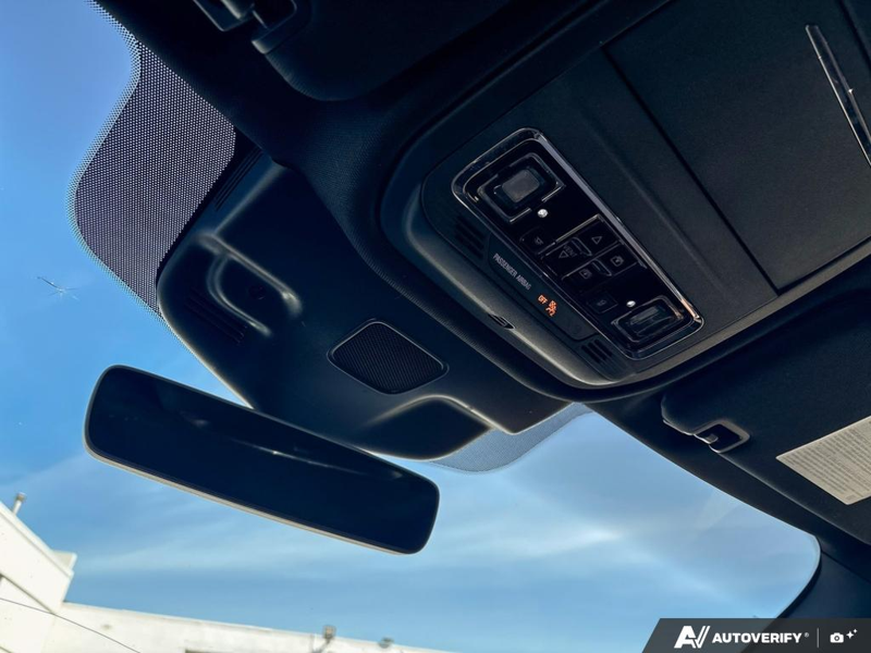 USED 2022 Lincoln Aviator Reserve - Infinite Black Metallic Exterior / ROAST LEATHER Interior - $44,959 - Stock #E60697A - VIN 5LM5J7XC2NGL16955 - Photo 21