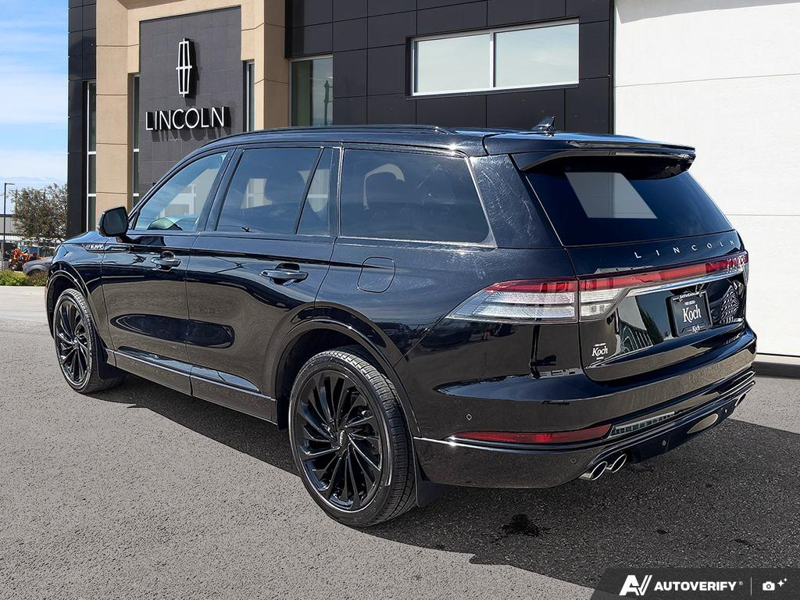 USED 2022 Lincoln Aviator Reserve - Infinite Black Metallic Exterior / ROAST LEATHER Interior - $44,959 - Stock #E60697A - VIN 5LM5J7XC2NGL16955 - Photo 4