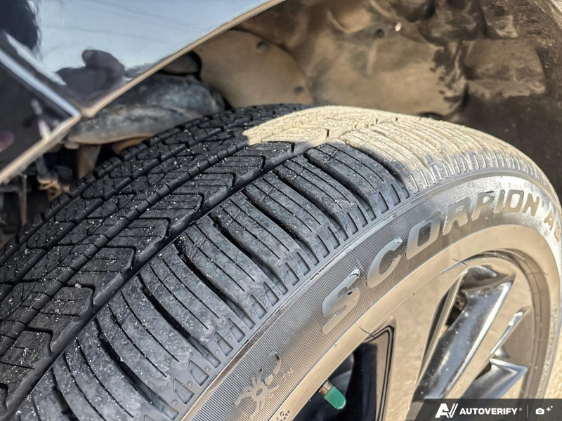 USED 2022 Lincoln Navigator Reserve - Infinite Black Metallic Exterior / BLACK ONYX/ROAST PREMIUM LEATHER Interior - $55,976 - Stock #E60212A - VIN 5LMJJ2LT3NEL09385 - Photo 7