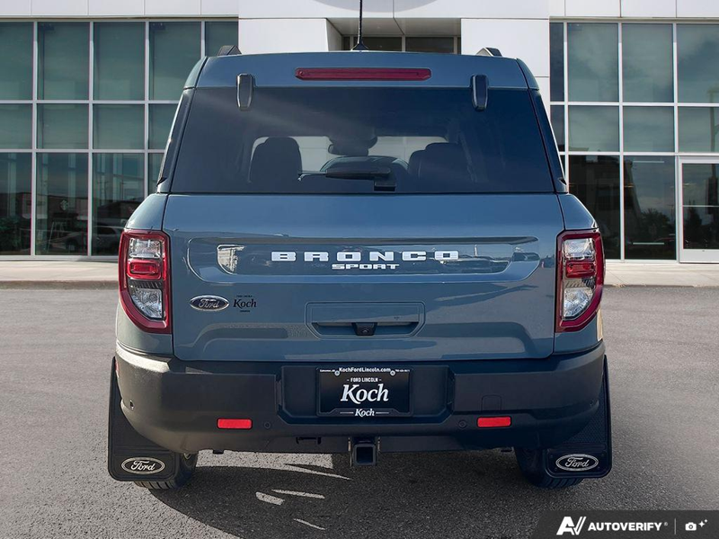 USED 2023 Ford Bronco Sport Outer Banks - Area 51 Exterior / NAVY PIER Interior - $39,908 - Stock #E60872A - VIN 3FMCR9C67PRE20125 - Photo 5
