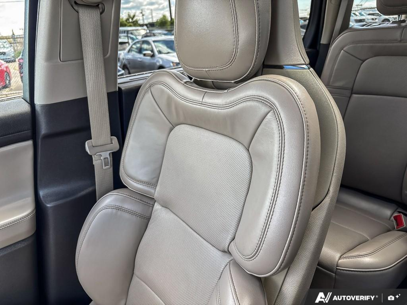 USED 2023 Lincoln Aviator Reserve - Jewel Sandstone Prem Colorant Exterior / SANDSTONE LEATHER TRIMMED Interior - $54,950 - Stock #E60455A - VIN 5LM5J7XC3PGL10519 - Photo 20