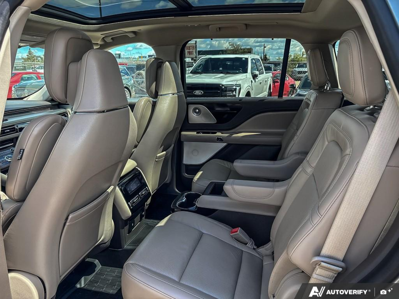 USED 2023 Lincoln Aviator Reserve - Jewel Sandstone Prem Colorant Exterior / SANDSTONE LEATHER TRIMMED Interior - $54,950 - Stock #E60455A - VIN 5LM5J7XC3PGL10519 - Photo 23