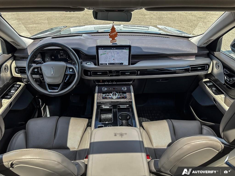 USED 2023 Lincoln Aviator Reserve - Jewel Sandstone Prem Colorant Exterior / SANDSTONE LEATHER TRIMMED Interior - $54,950 - Stock #E60455A - VIN 5LM5J7XC3PGL10519 - Photo 24
