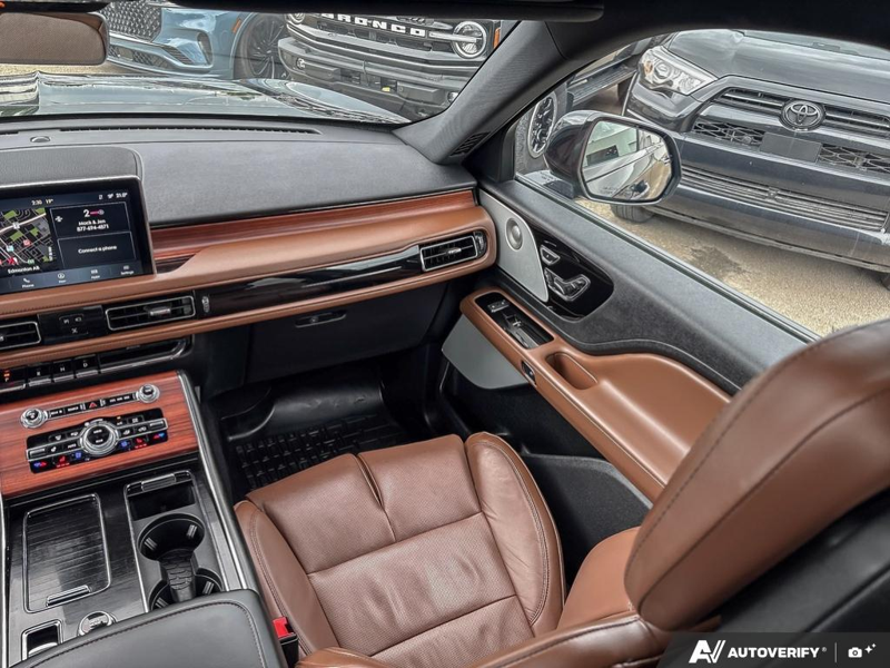 USED 2023 Lincoln Aviator Reserve - Infinite Black Metallic Exterior / ROAST LEATHER Interior - $59,997 - Stock #E51214A - VIN 5LM5J7XC7PGL12841 - Photo 25