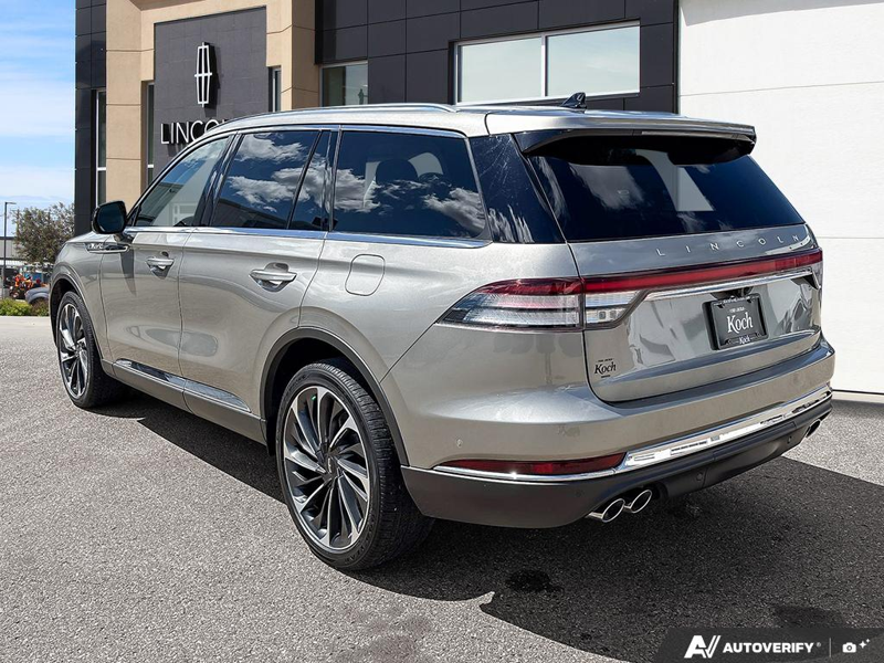 USED 2023 Lincoln Aviator Reserve - Jewel Sandstone Prem Colorant Exterior / SANDSTONE LEATHER TRIMMED Interior - $54,950 - Stock #E60455A - VIN 5LM5J7XC3PGL10519 - Photo 4