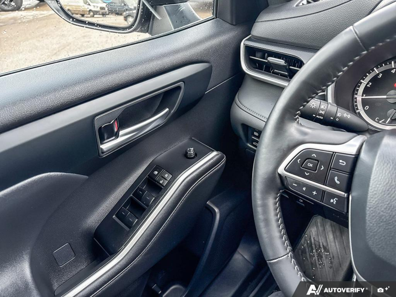 USED 2023 Toyota Highlander XSE - Gray Exterior - $49,955 - Stock #E60061A - VIN 5TDKDRBH4PS520780 - Photo 17