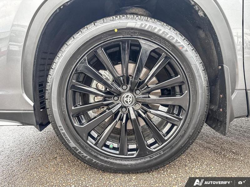USED 2023 Toyota Highlander XSE - Gray Exterior - $49,976 - Stock #E60061A - VIN 5TDKDRBH4PS520780 - Photo 6