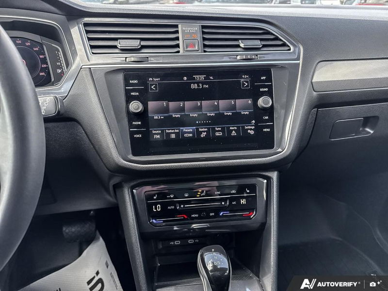 USED 2023 Volkswagen Tiguan Comfortline - White Exterior - $29,976 - Stock #E60207A - VIN 3VVMB7AXXPM098852 - Photo 19