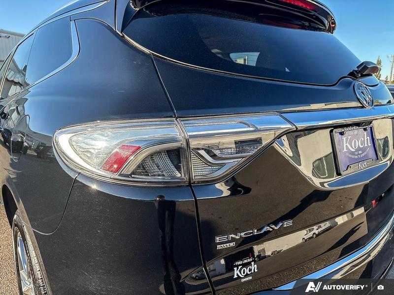 USED 2024 Buick Enclave Avenir - Black Exterior - $51,950 - Stock #E51161A - VIN 5GAEVCKW4RJ128129 - Photo 11