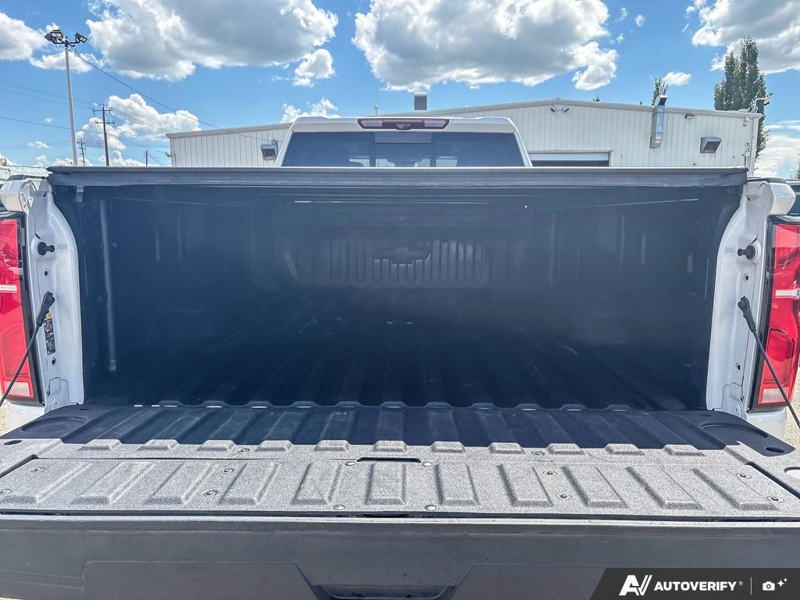 USED 2024 Chevrolet Silverado 2500HD LTZ - Pearl White Exterior - $86,963 - Stock #E60648A - VIN 1GC4YPEY2RF161994 - Photo 12