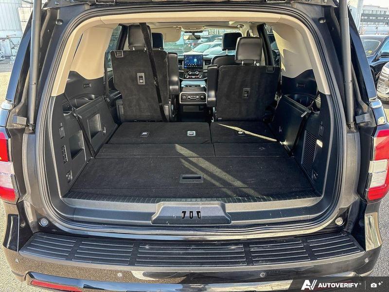 USED 2024 Ford Expedition XLT - Black Exterior - $64,989 - Stock #E51219A - VIN 1FMJU1J80REA12325 - Photo 12
