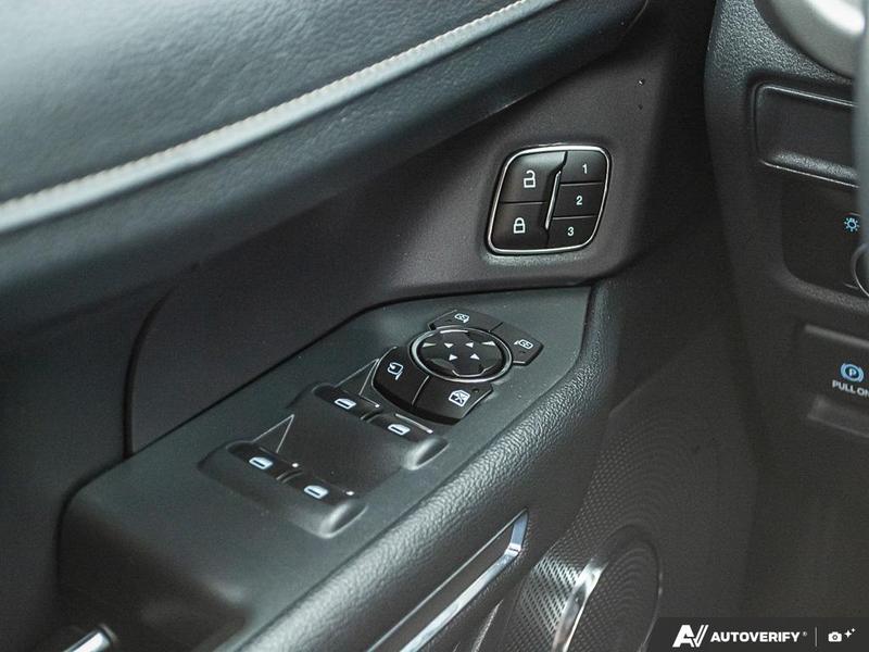 USED 2024 Ford Expedition XLT - Black Exterior - $62,967 - Stock #E51219A - VIN 1FMJU1J80REA12325 - Photo 16