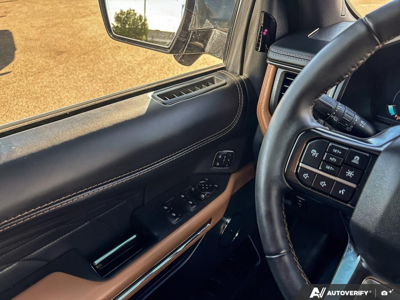 USED 2024 Ford Expedition Platinum Max - Black Exterior - $72,997 - Stock #E60343A - VIN 1FMJK1M82REA71474 - Photo 17