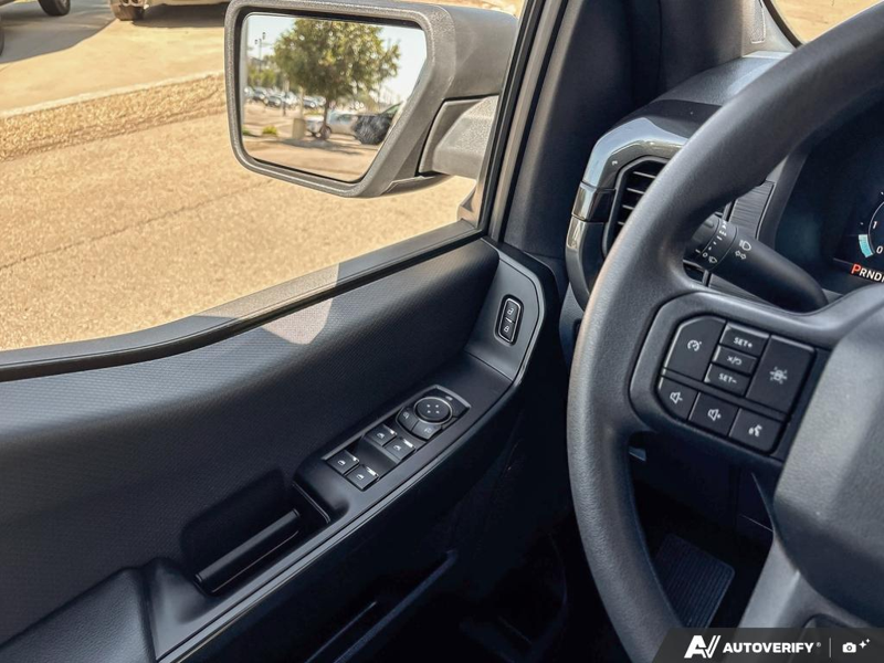 USED 2024 Ford F-150 STX - Iconic Silver Metallic Exterior / BLACK, UNIQUE SPORT CLOTH 40/CONSOLE/40 FRONT-SEATS Interior - $47,976 - Stock #EP4736 - VIN 1FTEW2LP5RKD39931 - Photo 17