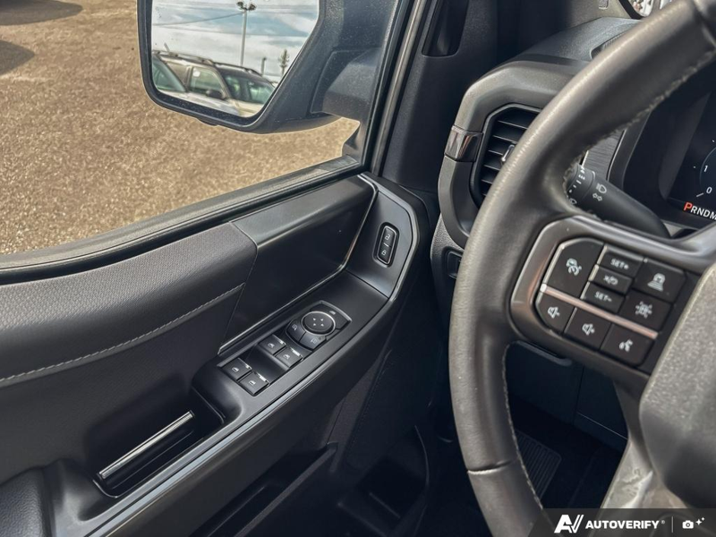 USED 2024 Ford F-150 XLT - Agate Black Metallic Exterior / BLACK, UNIQUE SPORT CLOTH 40/CONSOLE/40 FRONT-SEATS Interior - $57,950 - Stock #EP4783 - VIN 1FTFW3LDXRFB41256 - Photo 17