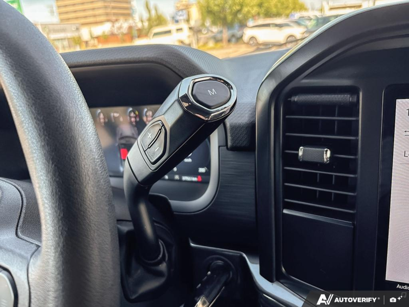 USED 2024 Ford F-150 STX - Iconic Silver Metallic Exterior / BLACK, UNIQUE SPORT CLOTH 40/CONSOLE/40 FRONT-SEATS Interior - $47,976 - Stock #EP4736 - VIN 1FTEW2LP5RKD39931 - Photo 18