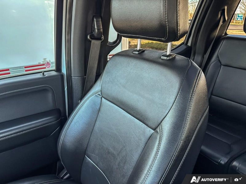 USED 2024 Ford F-150 XLT - Avalanche Exterior / BLACK, LEATHER-TRIMMED 40/CONSOLE/40 FRONT SEAT Interior - $59,998 - Stock #EP4821 - VIN 1FTFW3LD5RFB41620 - Photo 20