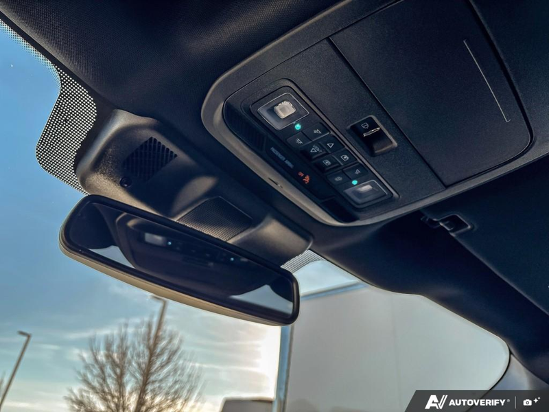 USED 2024 Ford F-150 XLT - Avalanche Exterior / BLACK, LEATHER-TRIMMED 40/CONSOLE/40 FRONT SEAT Interior - $59,998 - Stock #EP4821 - VIN 1FTFW3LD5RFB41620 - Photo 21