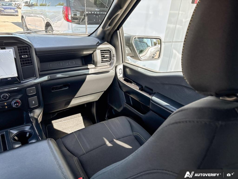 USED 2024 Ford F-150 STX - Iconic Silver Metallic Exterior / BLACK, UNIQUE SPORT CLOTH 40/CONSOLE/40 FRONT-SEATS Interior - $47,976 - Stock #EP4736 - VIN 1FTEW2LP5RKD39931 - Photo 25
